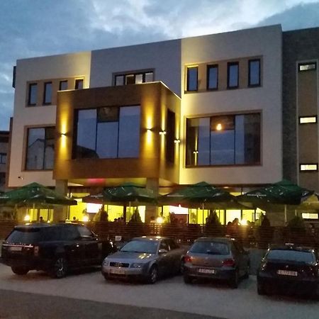 Hotel Excellence Bükreş Dış mekan fotoğraf