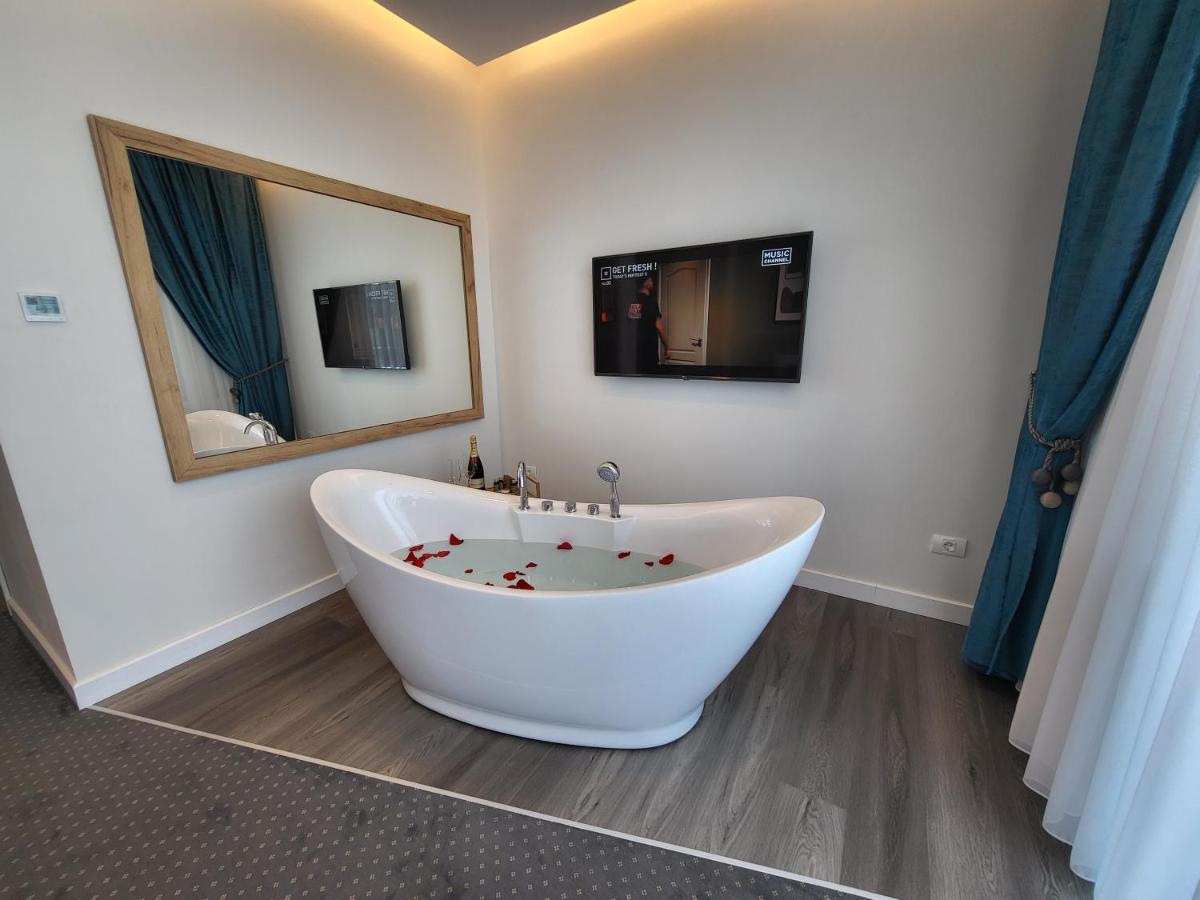 Hotel Excellence Bükreş Dış mekan fotoğraf